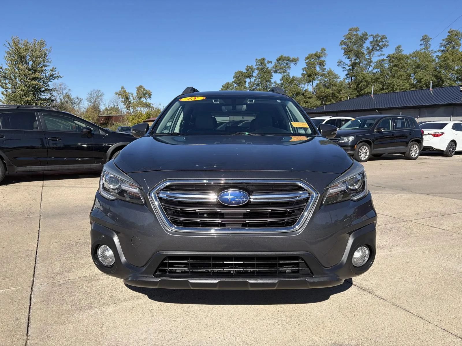 Used 2018 Subaru Outback 2.5i Limited AWD/4WD image 2