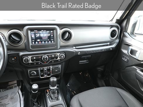 Used 2022 Jeep Wrangler Unlimited Sport image 21