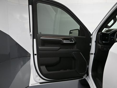 Certified 2024 Chevrolet Silverado 1500 LT image 11