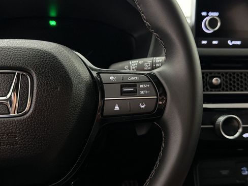 Used 2025 Honda Civic Sport image 16