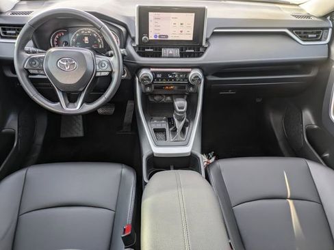 Used 2025 Toyota RAV4 XLE Premium image 11