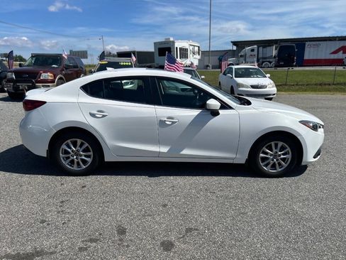 Used 2015 MAZDA MAZDA3 i Grand Touring image 3