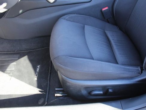 Used 2023 Nissan Altima 2.5 SV image 32