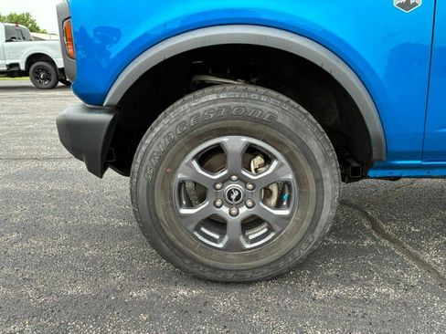 Used 2023 Ford Bronco Black Diamond AWD/4WD image 10