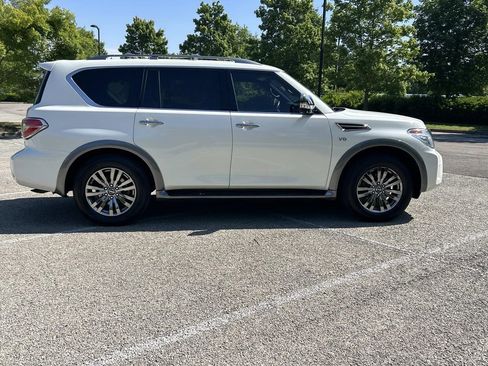 Used 2018 Nissan Armada Platinum w/ Captain Seat Package RWD image 8
