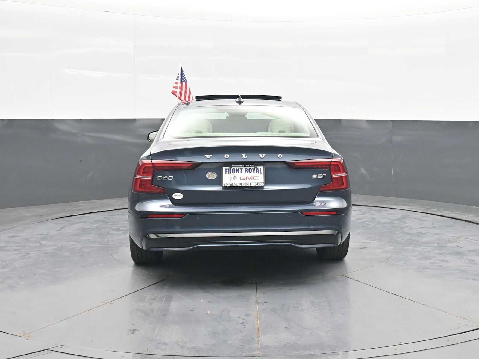 Used 2024 Volvo S60 B5 Plus AWD/4WD image 6