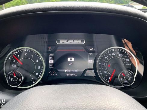 Used 2023 RAM 1500 Big Horn RWD image 10