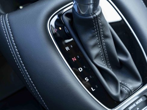 Used 2024 Honda HR-V EX-L image 28