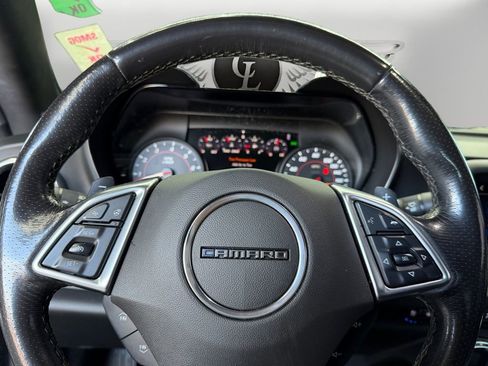 Used 2019 Chevrolet Camaro SS RWD image 18