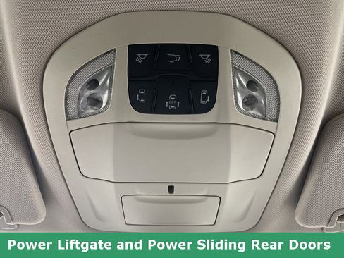 Used 2019 Chrysler Pacifica Touring-L Plus w/ Tire & Wheel Group image 38