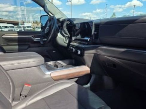 Used 2024 GMC Sierra 2500 SLT w/ SLT Premium Package image 52