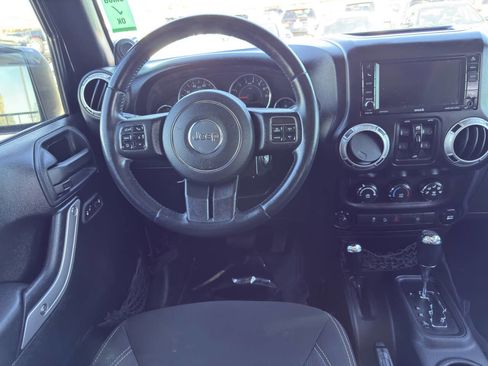 Used 2011 BMW 528i 528i 4dr Sedan image 12