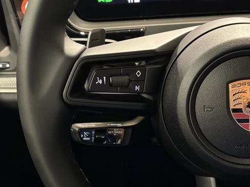 New 2026 Porsche Cayenne E-Hybrid Coupe AWD/4WD image 17