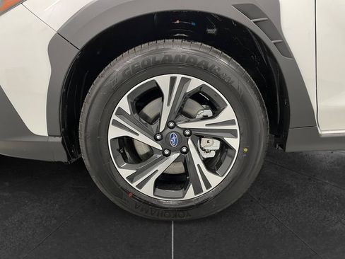 Certified 2025 Subaru Crosstrek 2.5i Premium AWD/4WD image 16