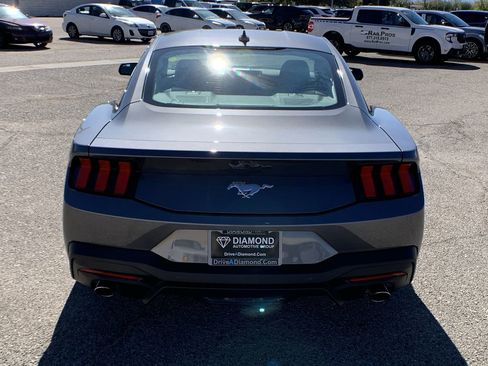 New 2025 Ford Mustang Coupe image 7