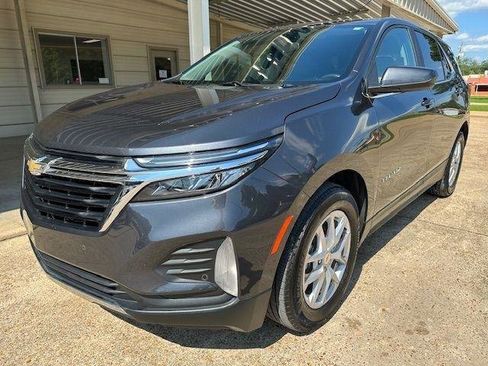 Used 2023 Chevrolet Equinox LT FWD image 9