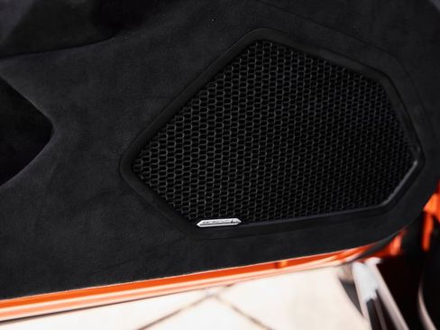 Used 2023 Lamborghini Huracan Sterrato image 42