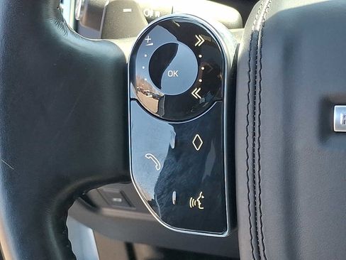 Used 2018 Land Rover Range Rover HSE AWD/4WD image 24