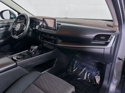 Used 2023 Nissan Rogue SV AWD/4WD image 26