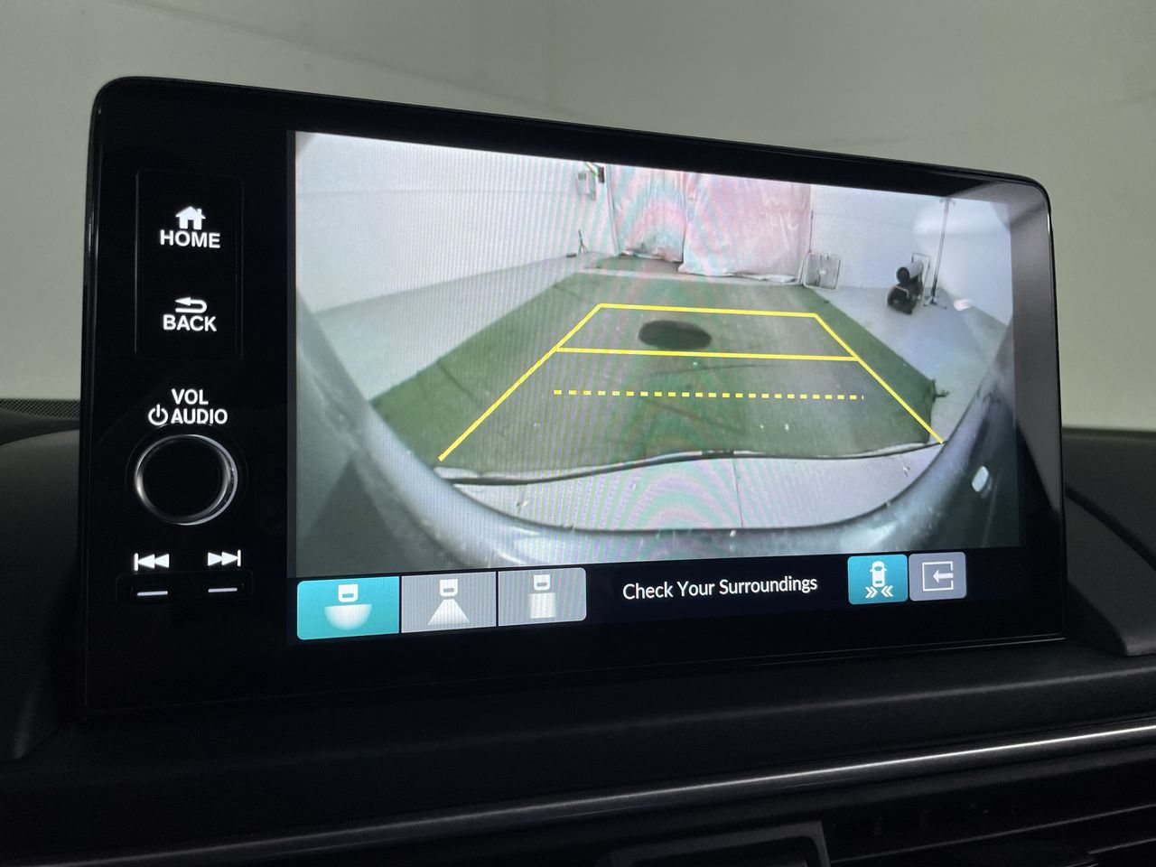 Used 2025 Honda Pilot Touring image 18