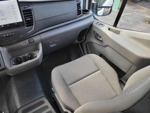 New 2026 Ford Transit 250 148 Medium Roof Extended AWD image 13