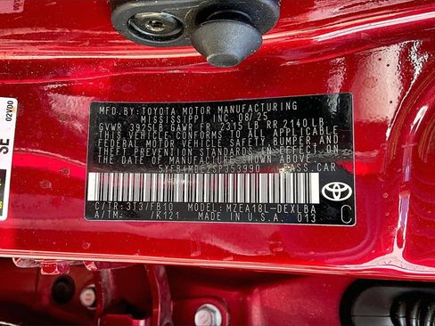 Used 2025 Toyota Corolla LE image 16