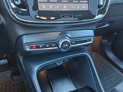 Used 2023 Volvo C40 P8 Recharge Ultimate w/ Protection Package Premier AWD/4WD image 26