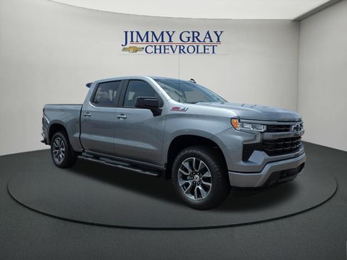 New 2026 Chevrolet Silverado 1500 RST w/ Convenience Package II AWD/4WD image 7