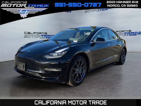 Used 2020 Tesla Model 3 Standard Range Plus image 1