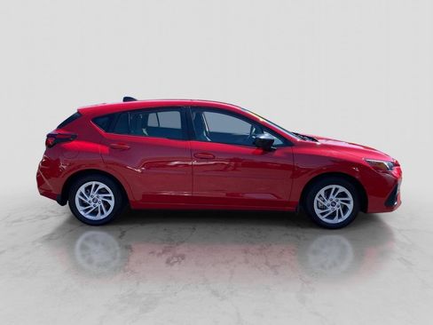 Used 2025 Subaru Impreza 2.0i AWD/4WD image 9