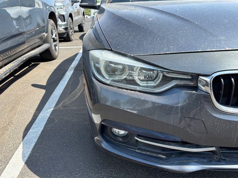 Used 2018 BMW 330i Sedan RWD image 8