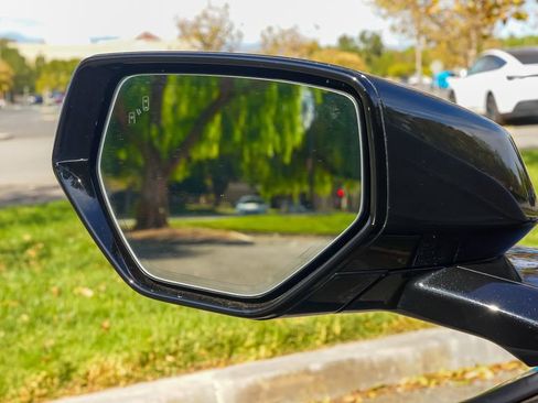 Used 2023 Chevrolet Corvette Stingray Premium Cpe w/ Z51 Performance Package image 20