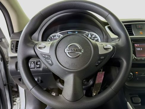 Used 2018 Nissan Sentra S FWD image 12