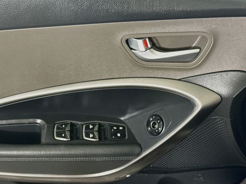Used 2017 Hyundai Santa Fe Sport FWD image 24