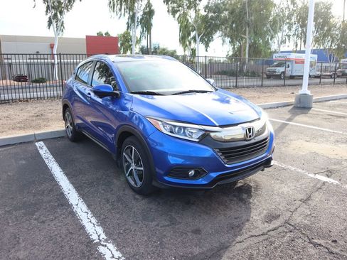 Certified 2022 Honda HR-V EX image 3