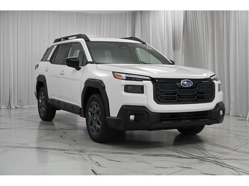 New 2026 Subaru Outback Premium image 2