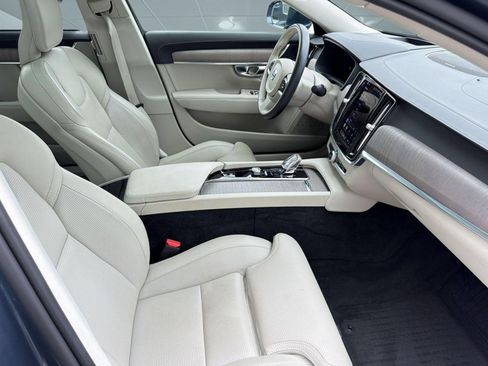 Used 2023 Volvo S90 B6 Ultimate w/ Protection Package Premier AWD/4WD image 24