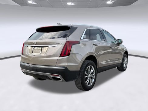 Used 2022 Cadillac XT5 Premium Luxury FWD image 9