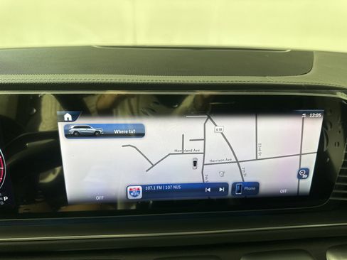 New 2025 Mercedes-Benz GLS 450 4MATIC image 16