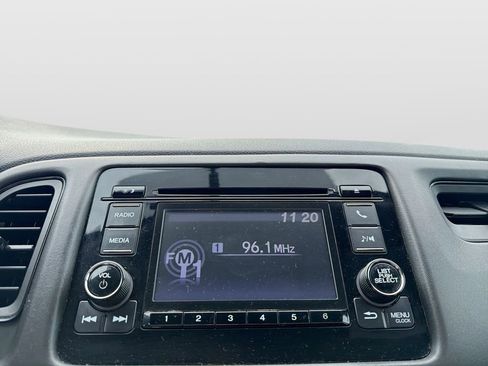 Used 2019 Honda HR-V LX image 22