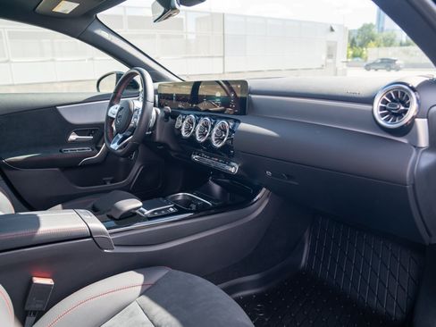 Used 2022 Mercedes-Benz A 220 4MATIC image 24