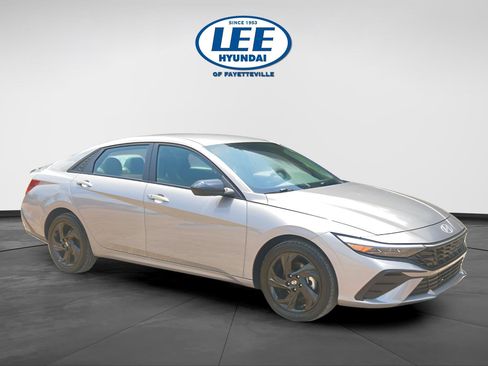Certified 2026 Hyundai Elantra Sport FWD image 1