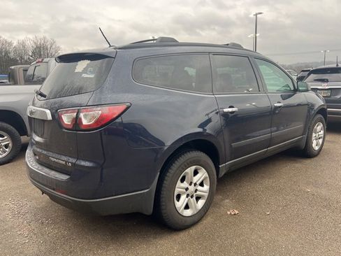 Used 2015 Chevrolet Traverse LS image 3