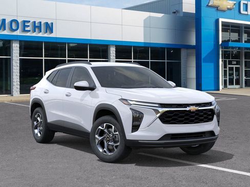 New 2026 Chevrolet Trax LT w/ LT Convenience Package FWD image 7