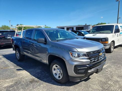 Used 2022 Chevrolet Colorado W/T w/ WT Convenience Package RWD image 3