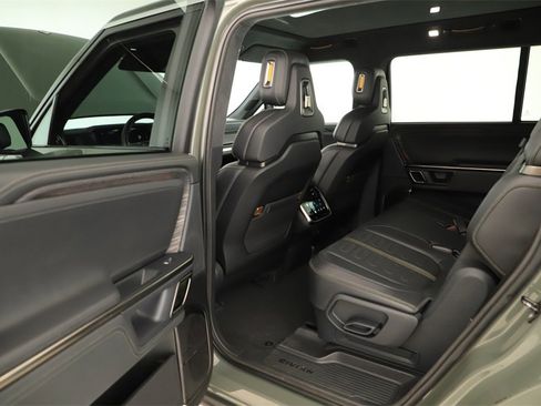 Used 2022 Rivian R1S Launch Edition image 26