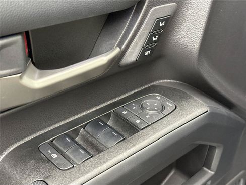 Certified 2025 Toyota 4Runner Limited AWD/4WD image 28