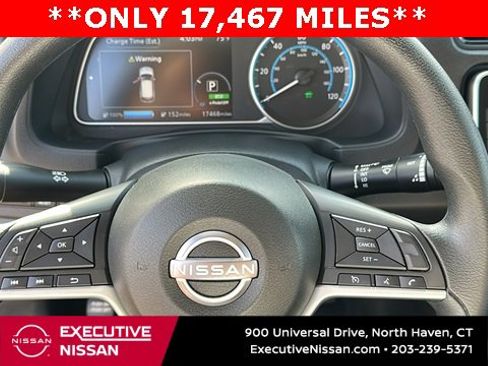Certified 2023 Nissan Leaf S image 11