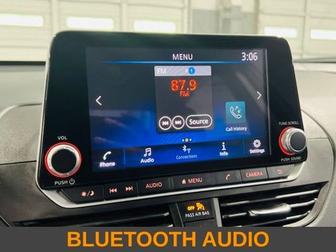 Used 2025 Nissan Altima 2.5 S FWD image 6