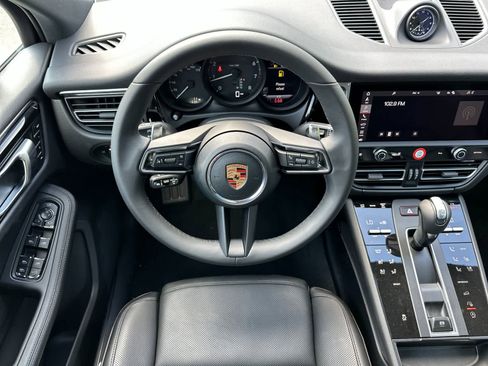 New 2026 Porsche Macan AWD/4WD image 15